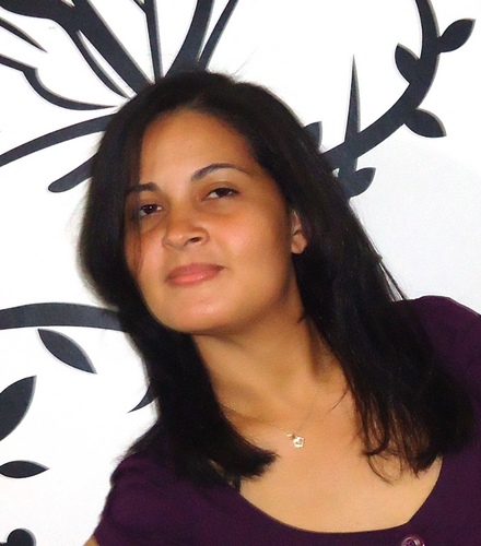 Porque Deus amou o mundo de tal maneira que deu seu único Filho.Jesus.
Cristã,Pedagoga pós graduanda em Administração Educacional, ama culinária.Literatura