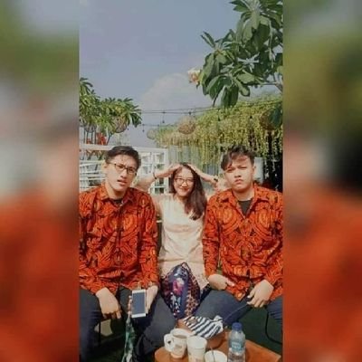 LINE : andhika_utama | IG : andhikautama29 | https://t.co/yJOYuD4yC6 : @andhikautama | Path : Andhika Utama | Skype : andhikautama29