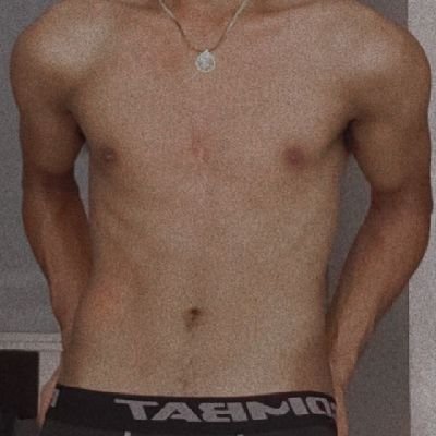 Mr.Moreno Daks / 25 / 5’9 / Quezon city / Badminton/ travel