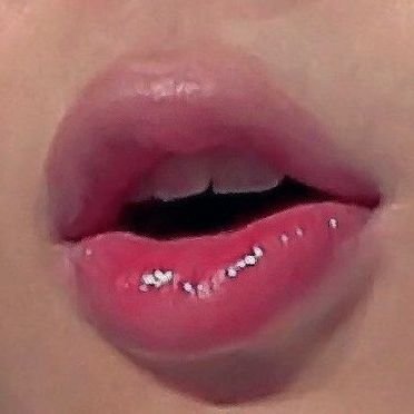 Nw promise me..Several times a day.Even if u feel tht u r alone..Don't thrw urself away- #Jimin🐥| 🚫solos/antis/toxic shippers | only here fr @BTS_twt