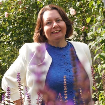 Family and Funeral Celebrant based in Malton. I cover North Yorkshire. https://t.co/hThjExvuye