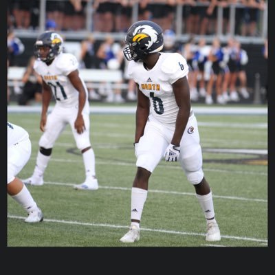 Liberty North high school 3.1 gpa. Class of 2022 6’2” 205lbs wide receiver #6