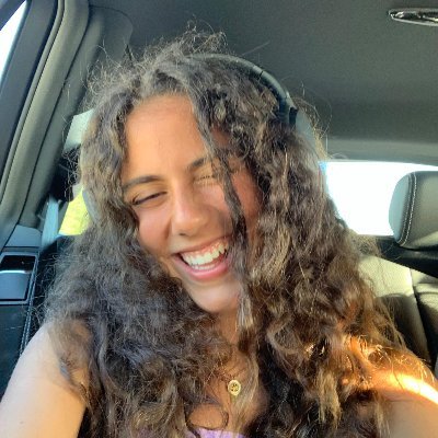 ig: anaaggomes04