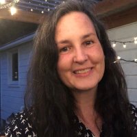 Eileen Smith - @bearshapedspher Twitter Profile Photo