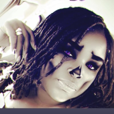 I may hurt feelings🙃and have broke❣️but i stay silent😶and play things smart😎 👑05/28•05/21🦍Papí Chuló💍10/08/2020💫💞Alicya👩👧Mother💕05/19/2011