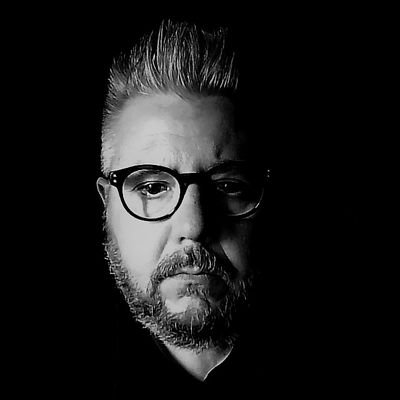 unreal_sword's profile picture. photography