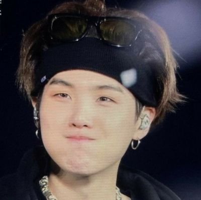 yoongiluf's profile picture. rawrr!! @bts_twt