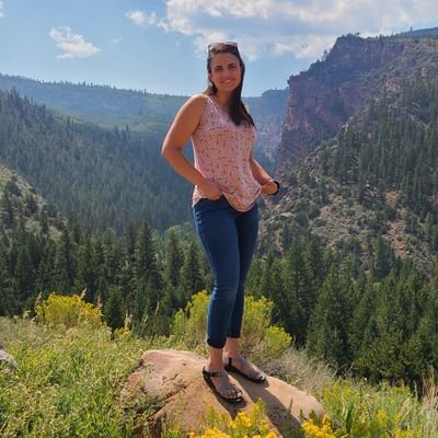 Evidence based obsessed, cat lover. +🪴,two kids, husband, and dog. HCW, proud Utah State University alumna. City girl to rural farm life. she/her