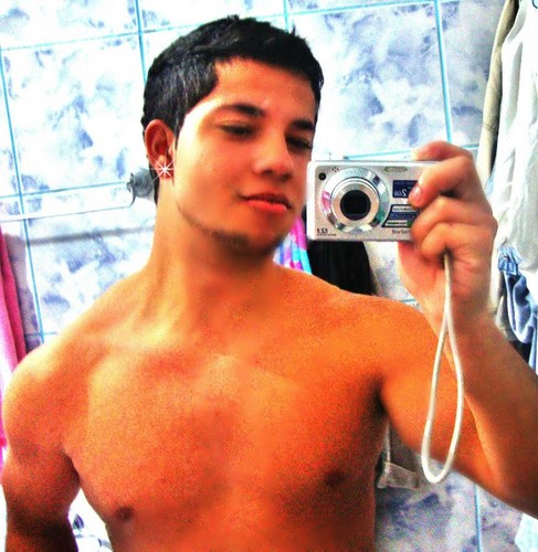 http://t.co/4r8puqt9L8