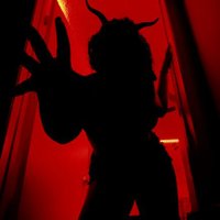 🦇𝕰𝖒𝖇𝖊𝖗🦇(@DemonGirIfriend) 's Twitter Profile Photo