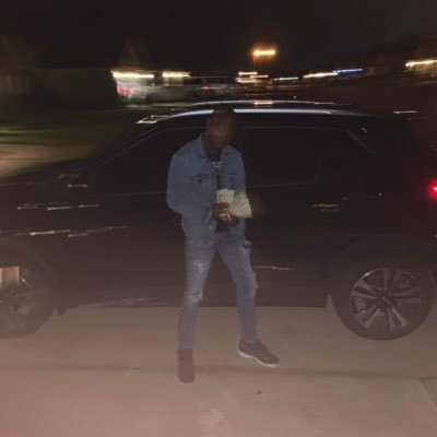 prettytank3's profile picture. Twitch Streamer  https://t.co/DO8s5DobL6