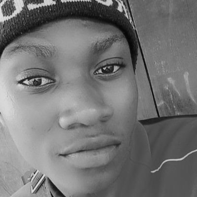 Precious5Osei's profile picture. infact Twitte is soooo exciting