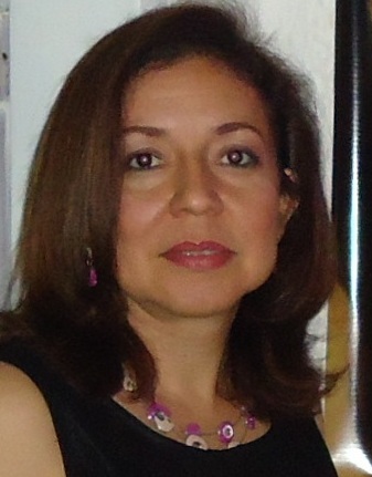 Simplemente feliz. Cristiana. Madre de 3 princesas y 1 galán. Contadora y comerciante. Amante de la buena música y del buen comer.