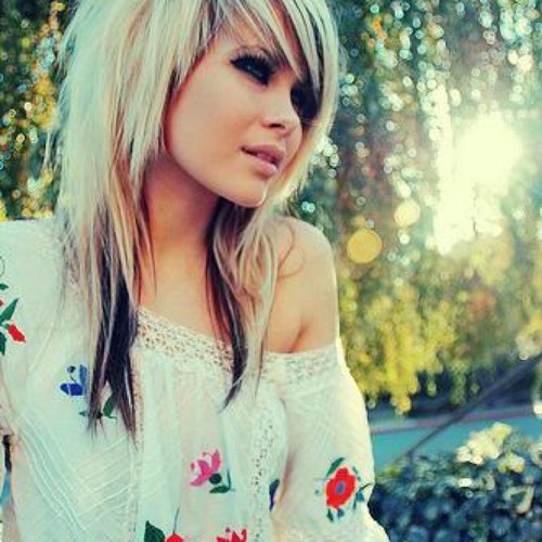 SophiaTheFake's profile picture. The name is Sophia. I'm your average 16 year old, with a twist ;) . Single;; Lesbian. Sorry dudes.