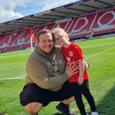 Business Development manager based in Swindon. Swindon Town season ticket holder. @bathrugby Fan. Daddy to 2 beautiful little girls.