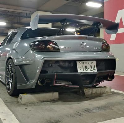 RX-8 NS-1に乗ってます。