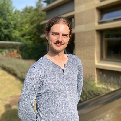 Owain_'s profile picture. Physicsy mathematician. Veggie. I like general relativity, PDEs and D&D. I dislike Brexit and Donald Trump. 🏳️‍🌈 🇪🇺 🇬🇧🇺🇦 (he/him) #BWithTheT 💉💉 💉