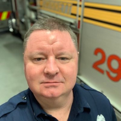 JimMcAr76624599's profile picture. Ruggedly handsome! 😳🤣🤪