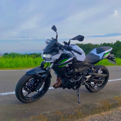 バイク垢作りました Z250乗りの初心者です🔰 無言フォロー失礼します よろしくお願いします