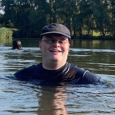 Web designer, radio presenter, openwater and pool swimmer, diver, canoeist, musician, and a bit of a computer nerd.