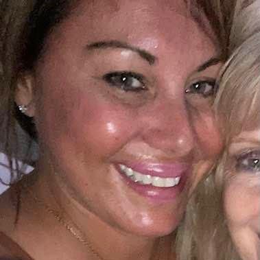 RaltonJennifer's profile picture. 