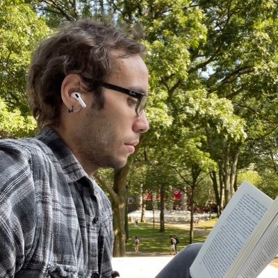 KlausHaunted's profile picture. (they/them) PhD Latinx student and junior scholar studying the creepy, the monstrous, and the weird in Spanish and French lit. 🏳️‍🌈 🇵🇷 💀 🧛🏼 🧟 👻