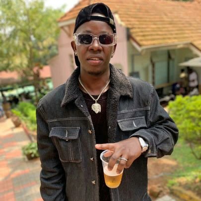 DyAbrian's profile picture. My money 💰 is my freedom