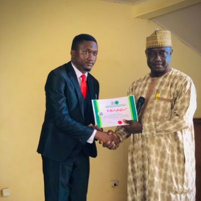 ||Beloved Rasuulullah  S.A.W.❤️||

▶️ Entrepreneur
▶️Passionate & Ardent Changemaker
▶️Business Consultant
▶️ Active Serial Volunteer
▶️SDGs Advocate