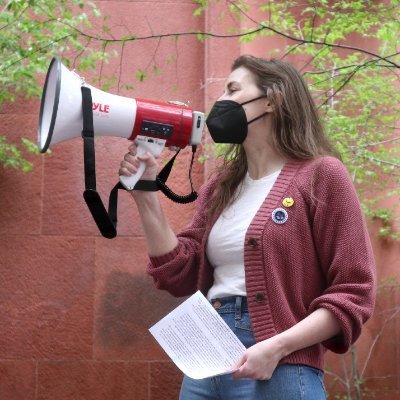 NYU contract faculty, organizer @cfuuaw, she/her, writing to ask if you have time for a quick conversation sometime this week