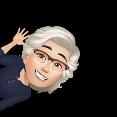 Retired elementary school teacher and now grandma! Reading, cooking, & traveling are my passions, but family is # 1!  🖤💛