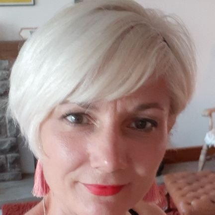 Engagement Team Leader, CITB Wales. Cardiff Devils fan.