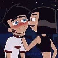 imágenes que usaría si tuviese pareja (@shazehvh) 's Twitter Profile