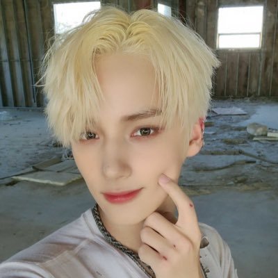 hyukaicore's profile picture. ✰ 0403 𓏲 𖥻𝚃𝚇𝚃 𓄹 𝒍𝒐𝒗𝒆 𝒄𝒍𝒖𝒃 ღ