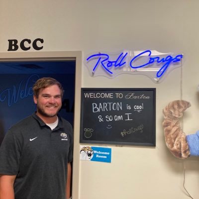 Admissions Rep at Barton Community College. Feel free to DM me any questions #rollcougs