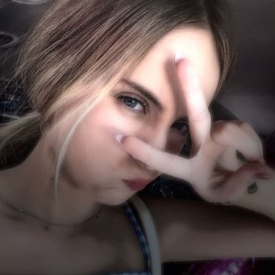 cemrenin_1's profile picture. 