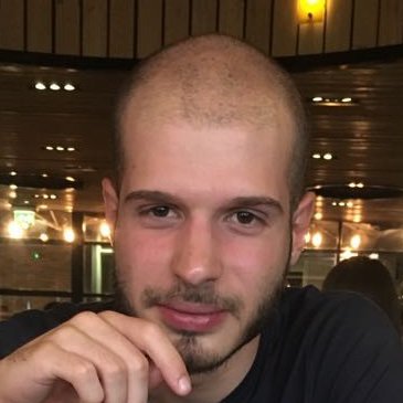 Lead iOS Engineer. Tech Editor @ https://t.co/wI9XoeFjDR. Self-taught developer. Keen to learn. Building @expen6_app