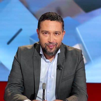 Journaliste, chroniqueur, enseignant et animateur télé. Maroc