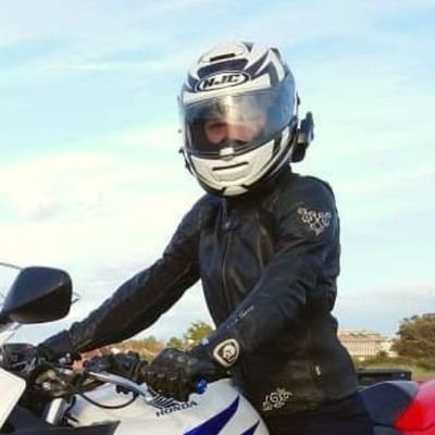 British Motovlogger, Current Bike: Honda CBR500r, Loves: Nature 🌿& Motorbikes 🏍, Practising: Japanese 🇯🇵 & Yoga🧘‍♂️, 🇯🇵 Blog: https://t.co/7yV2S3gssW
