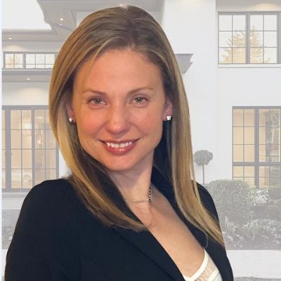 LizCartyRealtor's profile picture. Lake Norman NC - Elizabeth McCarty REALTOR®️| The Itterly Team at eXp Realty | I help families in Lake Norman & Charlotte NC