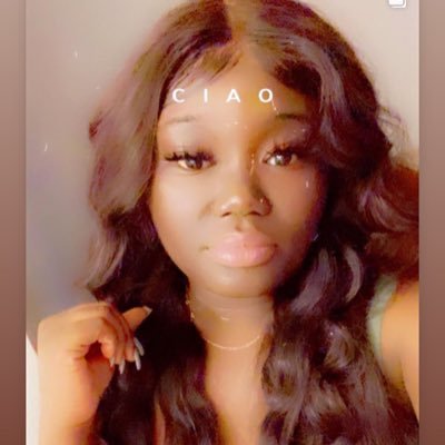 FOLLOW ME , NEW PAGE 💛 . . I’m a Libra ♎️ 23 ….