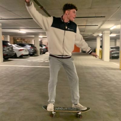 Chris_strite's profile picture. theres no I in team but theres a U in cold cuts