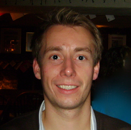 Software developer. Loves all things JavaScript, Node and React. Trying to love Java...