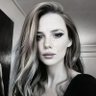 sophiedematteis's profile picture. 🖤 my tweets are about #art, #music, #design, #startups | Creative at Render Haus | #MiamiTech
