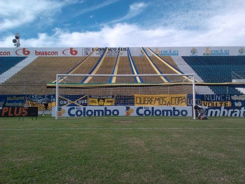 UM ÁUREO-CERÚLEO FANÁTICO !