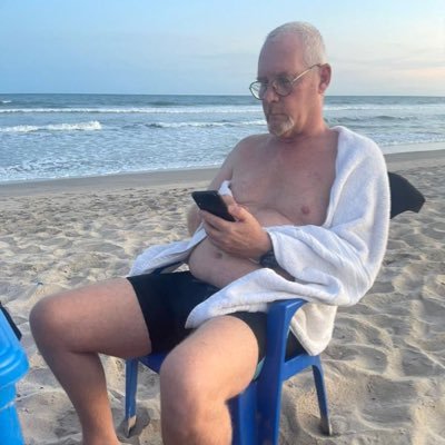 I was born in Atlanta Georgia, I am living in Atlanta Georgia, I am working with the medical sector, I have one son and I am separated, I live alone with my son