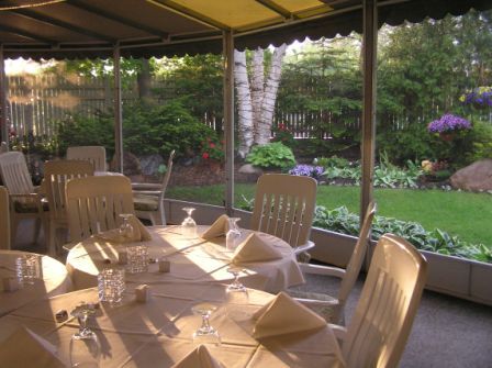 kozlaksroyaloak's profile picture. Family owned, American cuisine restaurant established in 1977. Offering an array of seafood, steaks, chicken, duck and pasta. Plus seasonal patio dining!