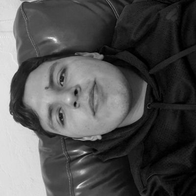 kvkvort's profile picture. 