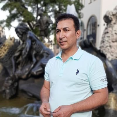 Ein freier Journalist Kämpfe ich alle Dingen die sind schwer Menschheit trefft. Auch über Sachen hat mit miein Meinungen zutun hat.