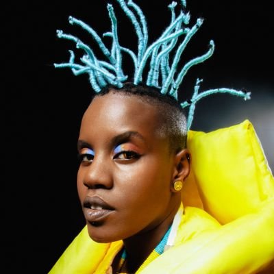 Founder Afro-rave //Electronic music artist //Royal Princess of the zulu nation 🌐 management@delazy.com #BlackPowerpuffGirl🇿🇦
Bookings naomi@earth-agency.com