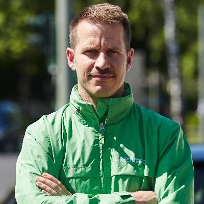 emptysignifier's profile picture. #transport campaigner for @greenpeace_de 🌈✊🚲// views are my own